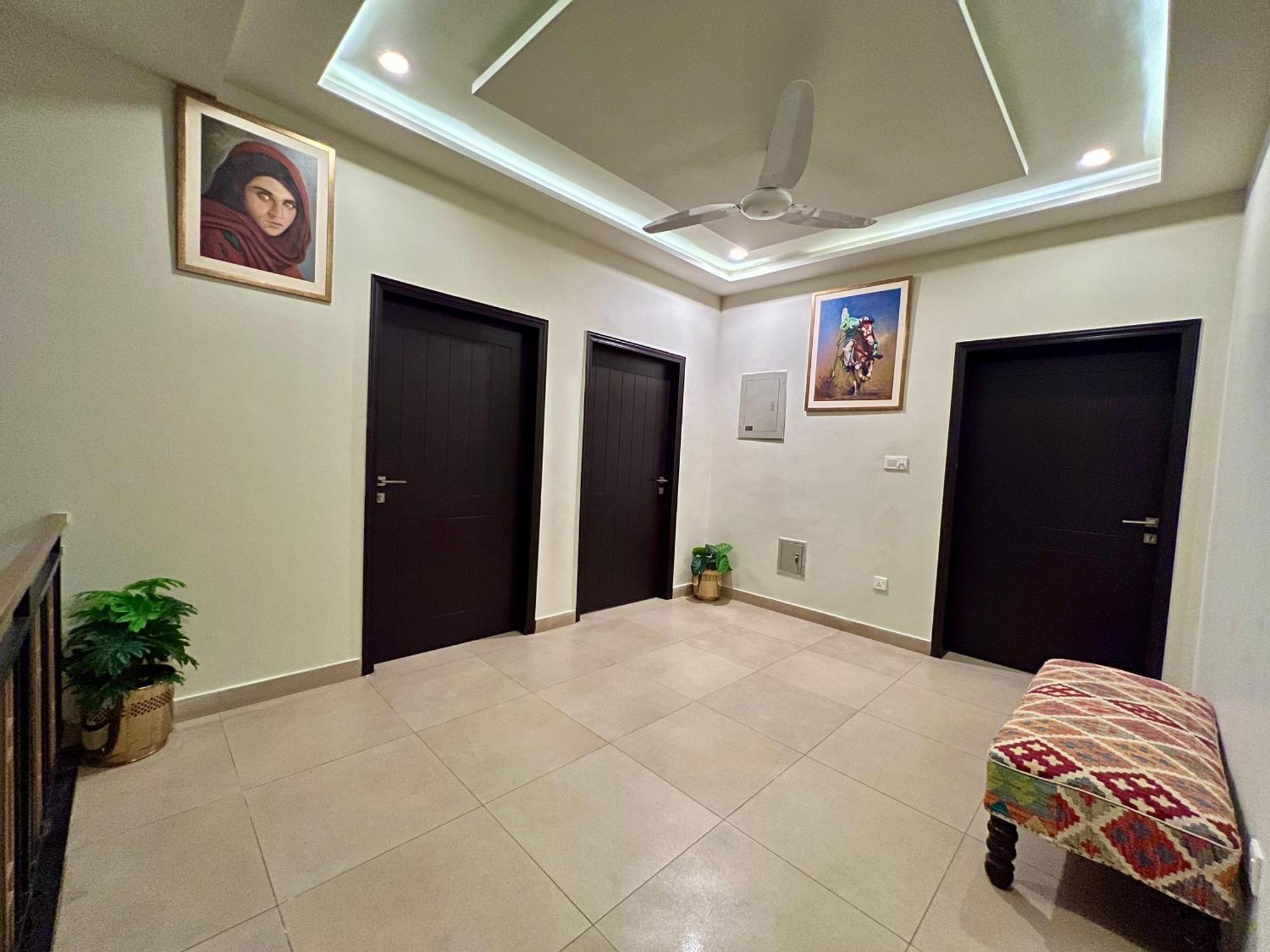 Serenity Corner 4 Bhk Apartment Islamabad Exterior photo